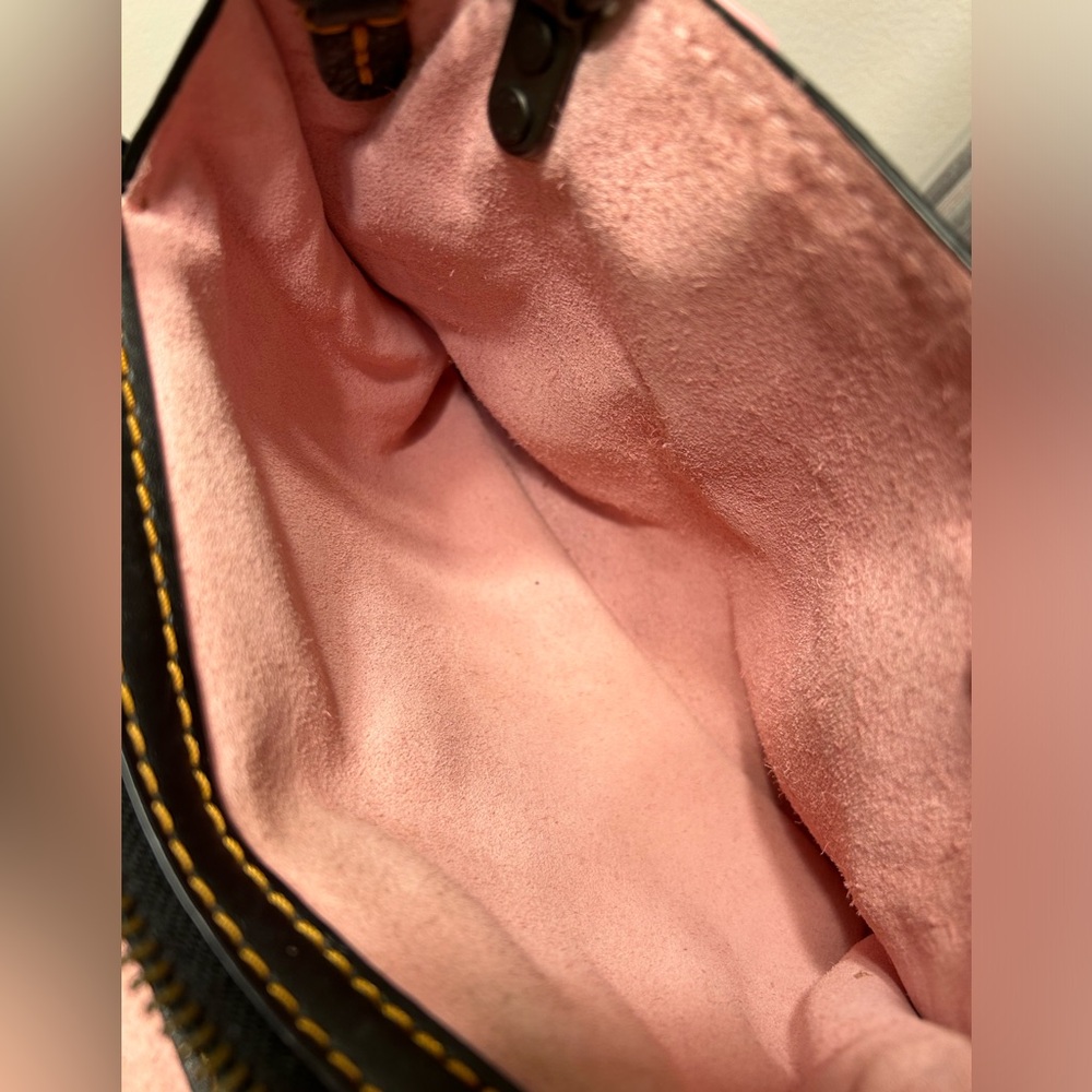 COACH 1941 Rogue 25 with Tea Rose Applique Black Pink Pebble Leather 87065 - Picture 10 of 15
